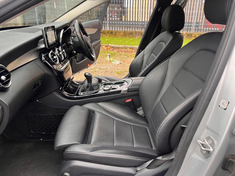 2017 Mercedes-Benz C Class C220d Sport 4dr SALOON DIESEL Manual