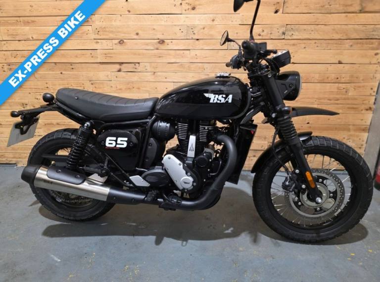 2025 BSA SCRAMBLER 652 Roadster/Retro Petrol Manual Euro 5 (45 ps) Roadster/Retro Petrol Manual