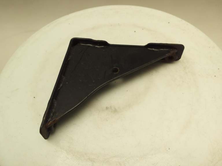 Ferrari California Front Bumper Bracket 2009-2015 2 Door Convertible 81231300 Rh