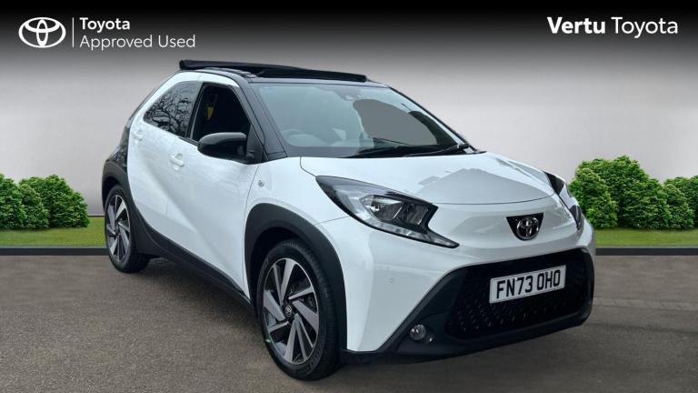 2023 Toyota Aygo X 1.0 VVT-i Edge 5dr Auto HATCHBACK PETROL Automatic