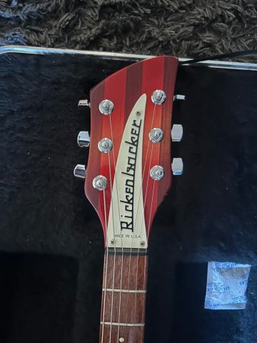 Rickenbacker 330 Fireglo 2004年製 2004 Rickenbacker 330 Fireglo | in Airdrie, North Lanarkshire