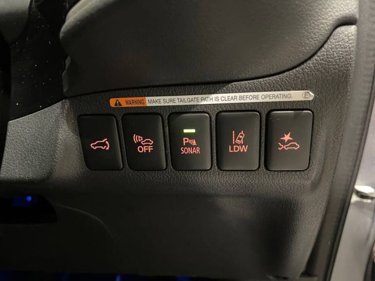 2018 Mitsubishi Outlander 2.4h TwinMotor 13.8kWh 5hs SUV 5dr Petrol Plug-in Hybrid CVT 4WD Euro 6...