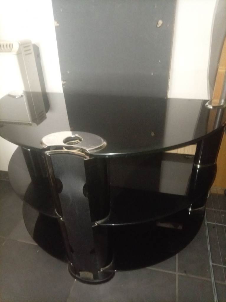 Tv stand: black glass