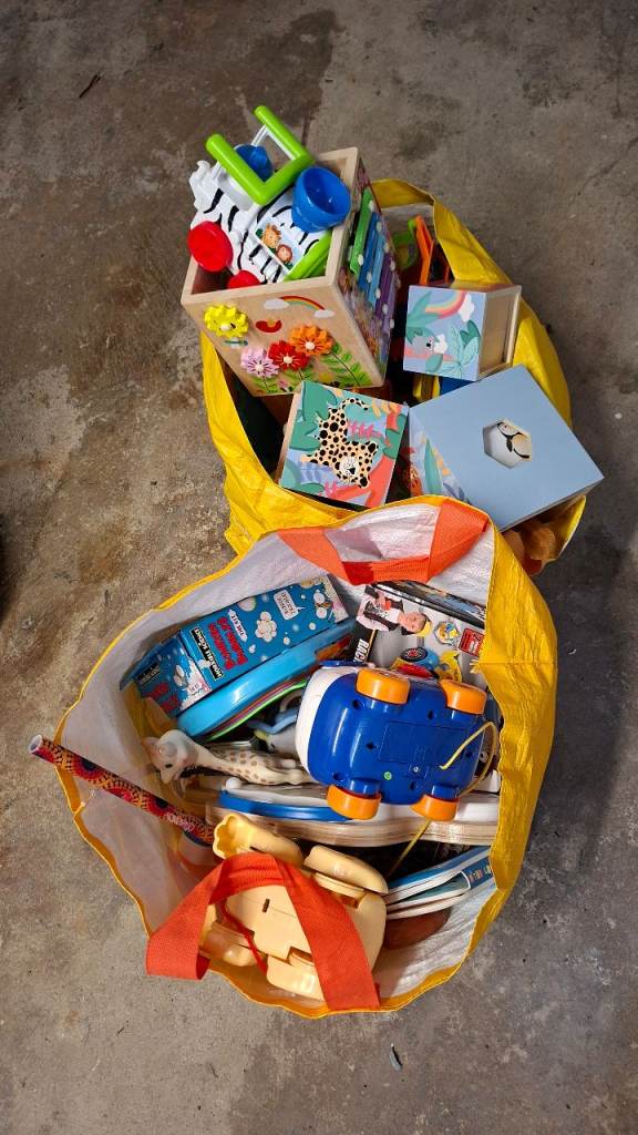 Free toys
