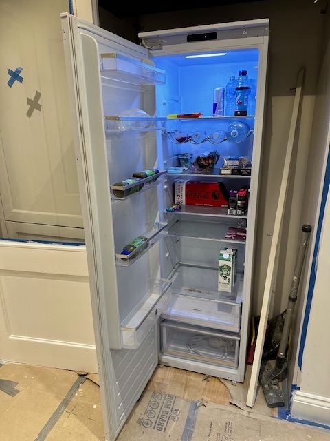 HOOVER  Integrated Tall Fridge 
