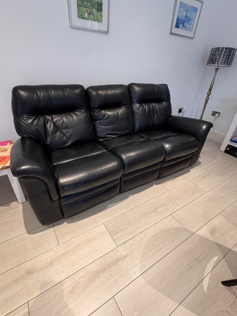NOW SOLD Reclining Parker Knoll 3 seater settee 