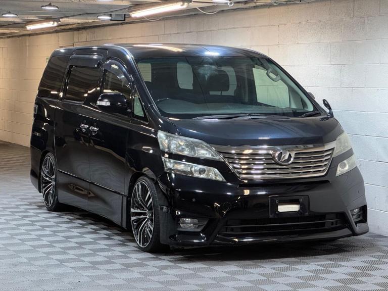 Toyota Vellfire 2.4Z Platinum Selection Auto 7 Seat ULEZ Petrol Automatic