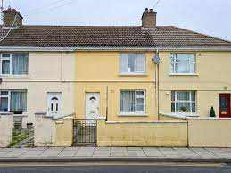 ACQUIRING RESIDENTIAL OR COMMERCIAL PROPERTY FOR SALE