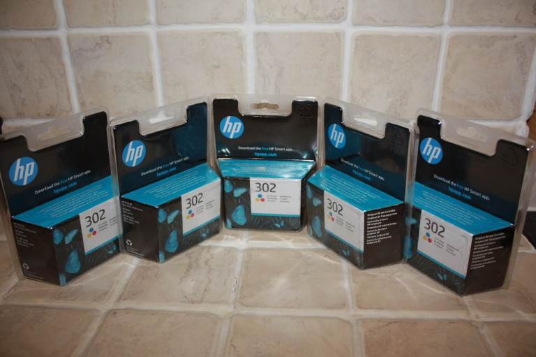 5 x Genuine HP 302 Tri-Colour Ink Cartridges ***New and Sealed*** RRP: £100+
