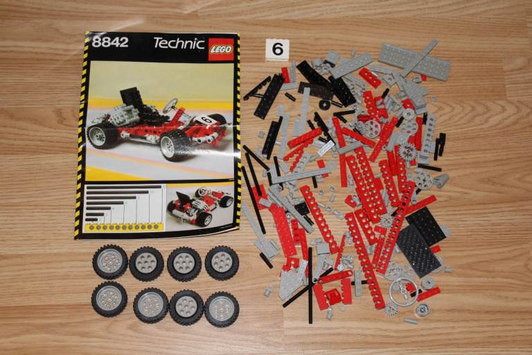Lego Technic 8842 Go-Kart  * complete with instructions *