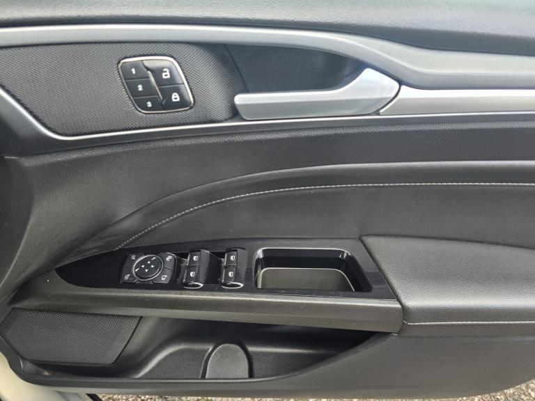 2015 Ford Mondeo 2.0 TDCi Titanium 5dr Powershift ESTATE Diesel Automatic