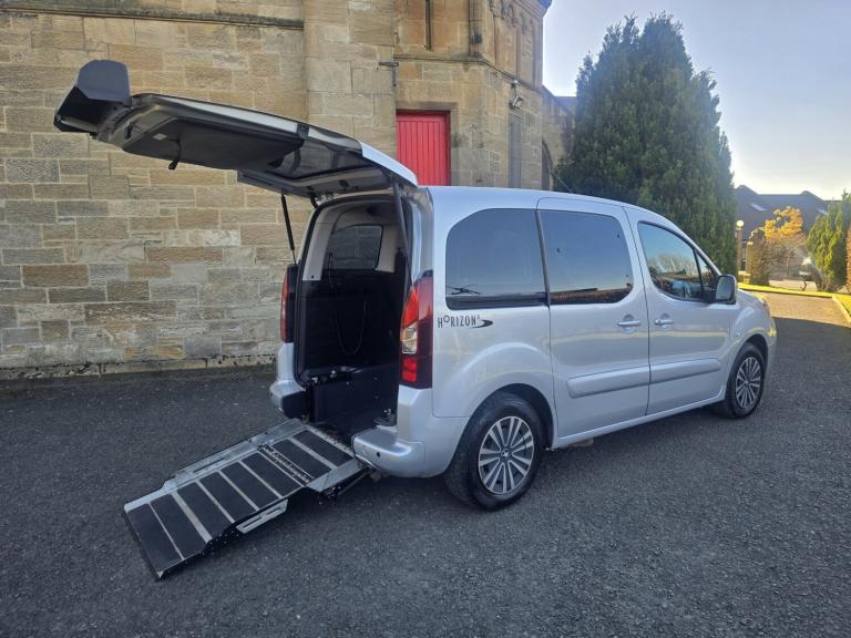 2015 Peugeot Partner Tepee 1.6 e-HDi 92 S Automatic = Wheelchair Accessible Vehicle MPV Diesel Au...