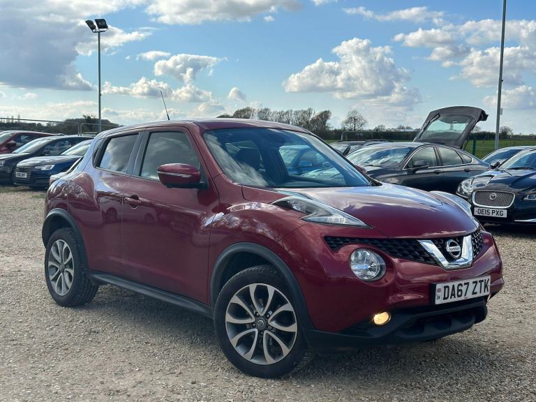 2017 Nissan Juke 1.6 Tekna XTRON Euro 6 5dr HATCHBACK Petrol Automatic