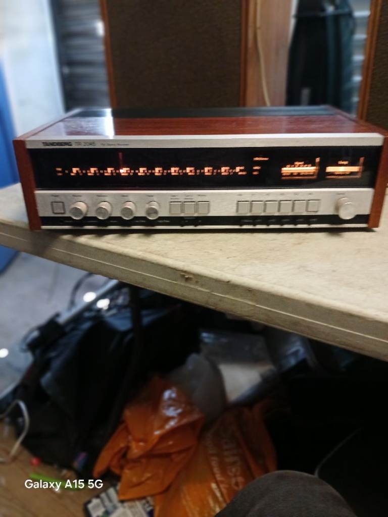 TANDBERG TR 2045 RECEIVER