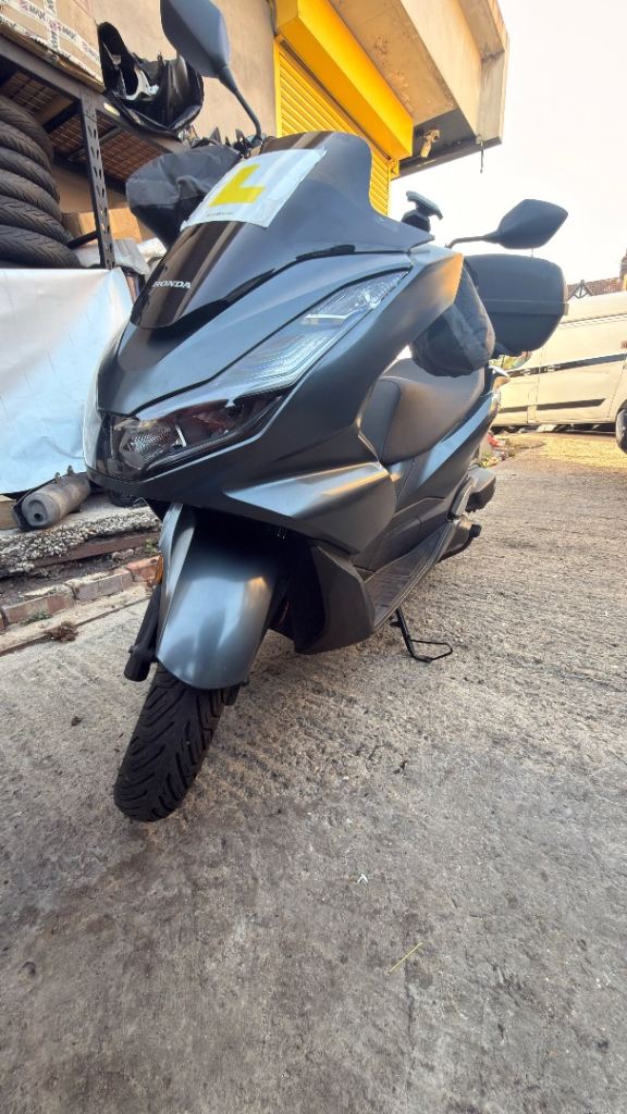 Honda, PCX, 2022, 125 (cc)