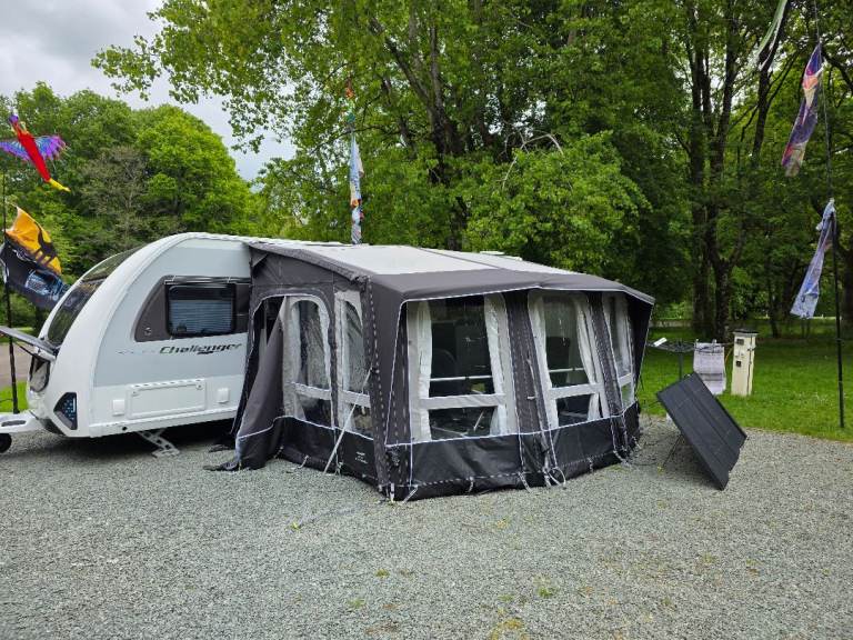 Dometic Ace Air Pro 400 All Season Awning