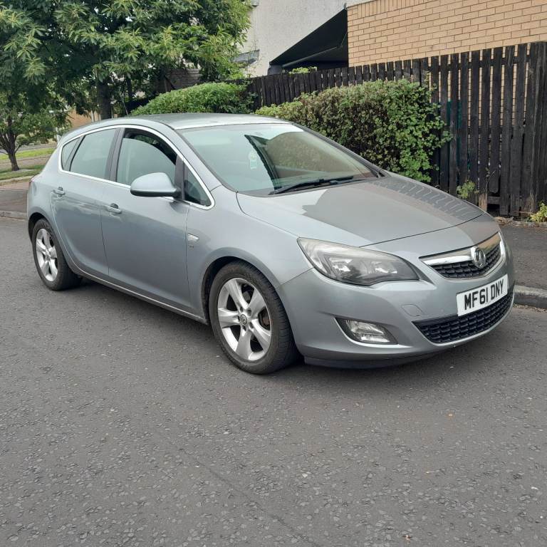 Vauxhall, ASTRA, Hatchback, 2011, Manual, 1956 (cc), 5 doors