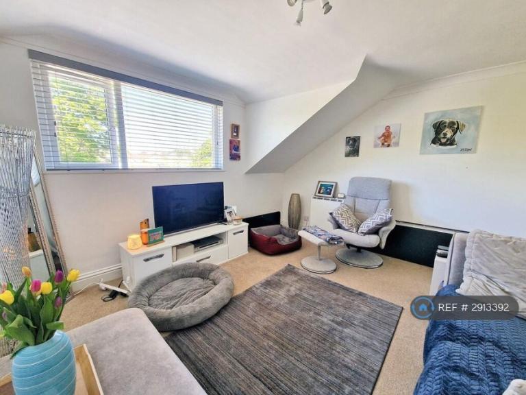 2 bedroom flat in Bickland Water Cottages, Falmouth, TR11 (2 bed) (#2913392)