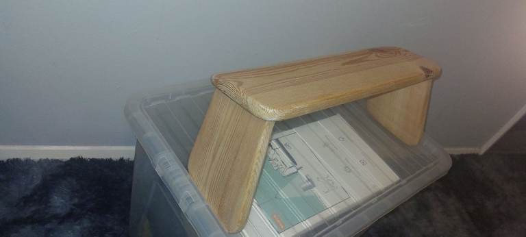 Wooden meditation bench