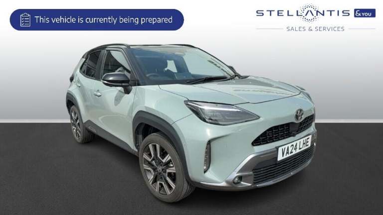 2024 Toyota Yaris Cross 1.5 VVT-h Premiere Edition SUV 5dr Petrol Hybrid E-CVT Euro 6 (s/s) (130 ...
