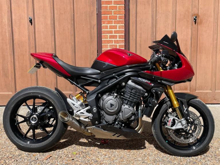 2024 TRIUMPH SPEED TRIPLE 1200 RR