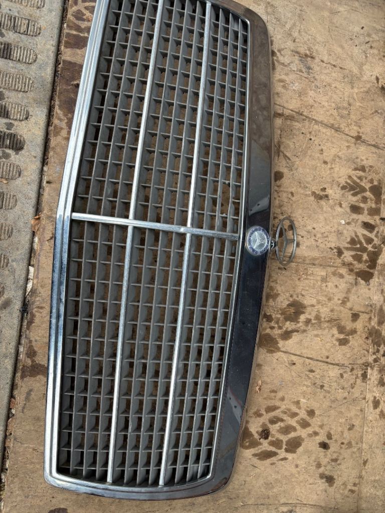 Mercedes 190e grill 