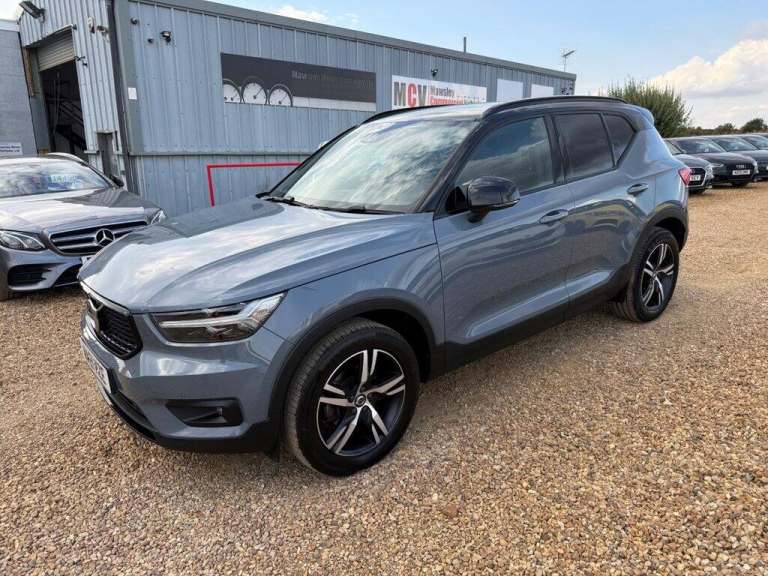 2021 Volvo XC40 1.5 T3 R-Design SUV 5dr Petrol Auto Euro 6 (s/s) (163 ps) ESTATE Petrol Automatic