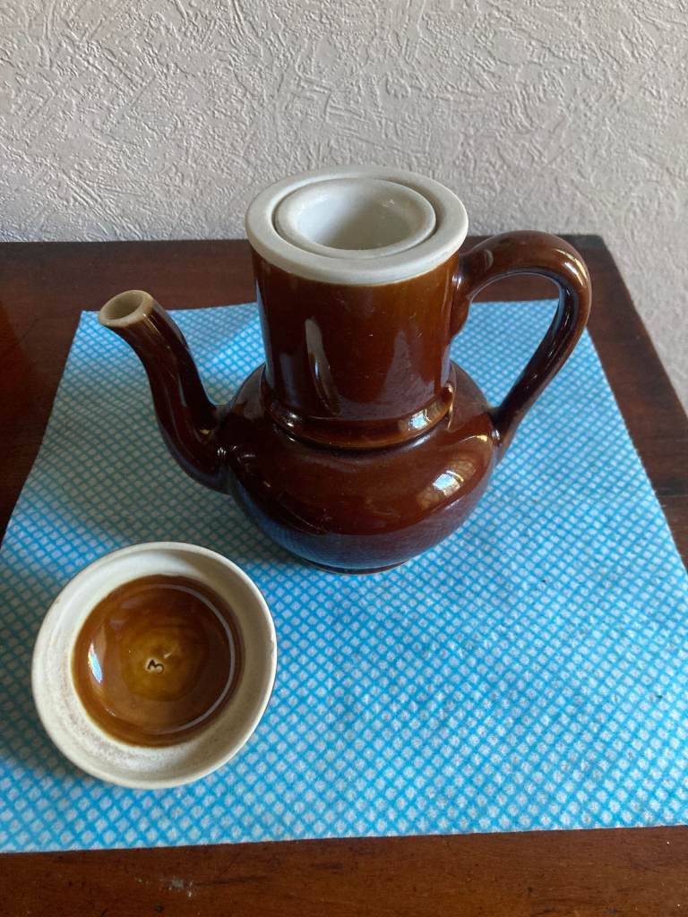 Vintage  chimney teapot - Reasonable offers accepted 