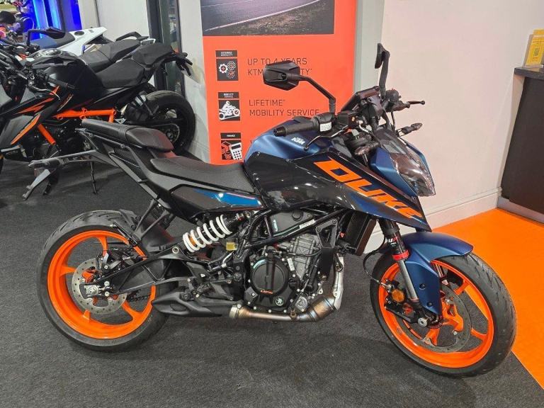 BRAND NEW 2025 KTM DUKE 125