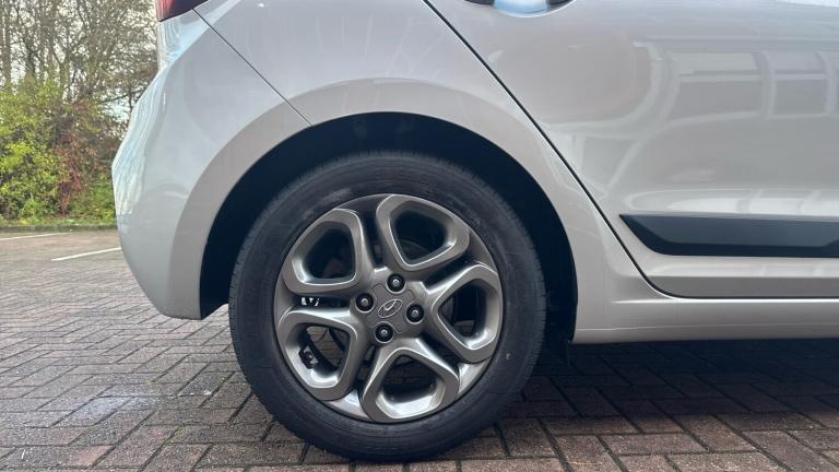 2019 Hyundai i20 1.2 MPi Premium Nav 5dr Petrol Hatchback Hatchback Petrol Manual