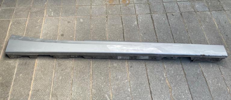Original BMW 2 Series F22 Lower Bumper Trim / Skirt Piece – Silver Car Parts 2017 Coupe 
