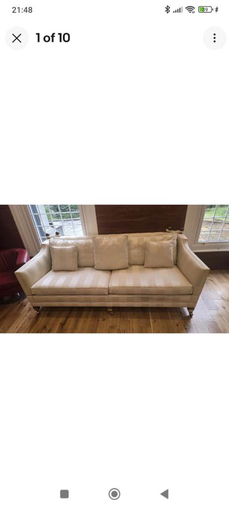 Duresta trafalgar model top of the range sofa