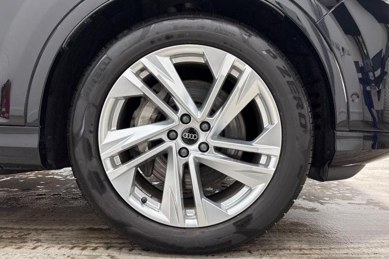 2025 Audi Q7 SUV  S line 50 TDI quattro 286 PS tiptronic SUV DIESEL Automatic
