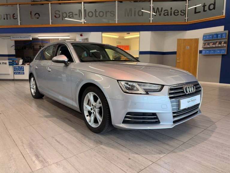 2018 Audi A4 Avant 2.0 TDI ultra Sport Estate 5dr Diesel S Tronic Euro 6 (s/s) (190 ps) Estate Di...