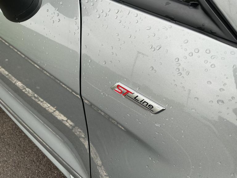 2022 Ford Ecosport EcoSport ST-Line 5 Door 1.0L Ford EcoBoost 125PS FWD 6 Speed Manual HATCHBACK ...