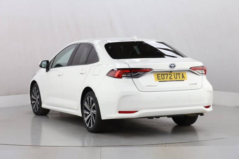 2022 Toyota Corolla 1.8 VVT-h GPF Design Saloon 4dr Petrol Hybrid CVT Euro 6 (s/s) (122 ps) Saloo...