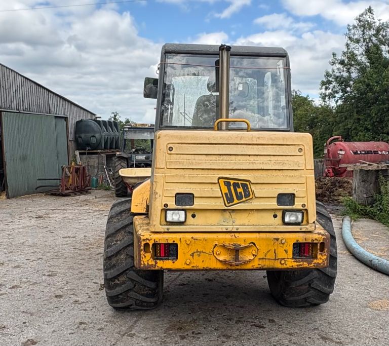 JCB 409