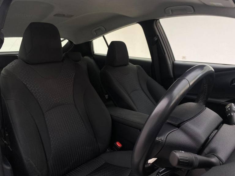 TOYOTA PRIUS 1.8 VVT-h Business Edition CVT Euro 6 (s/s) 5dr 2017