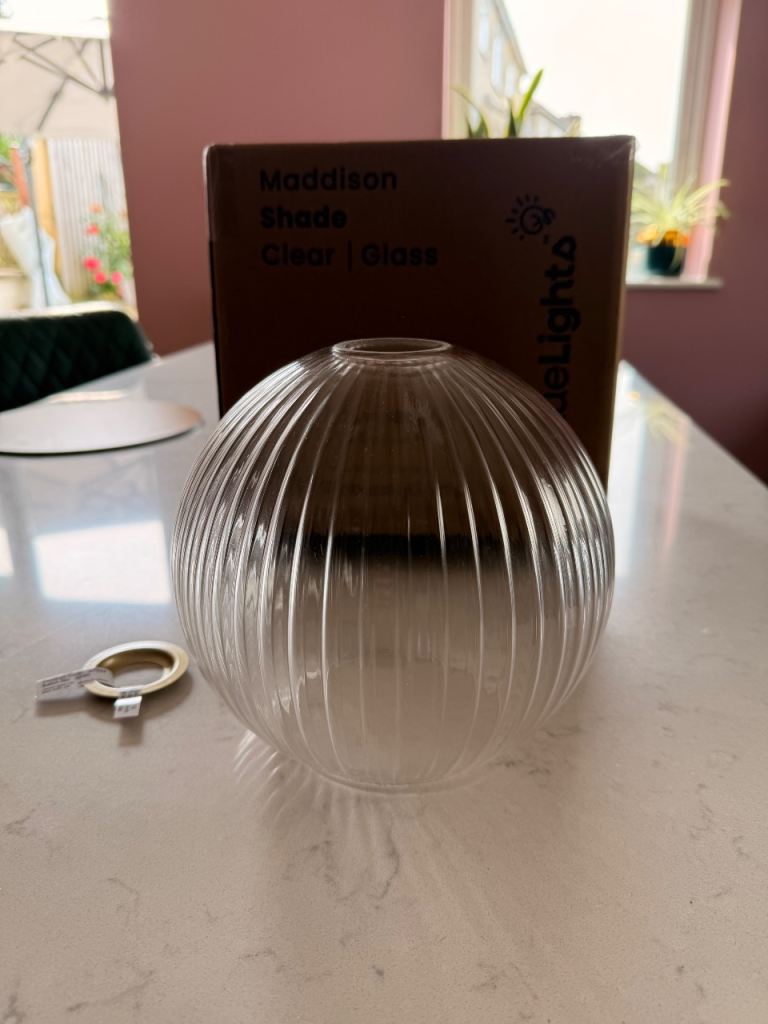 Ribbed glass lampshade