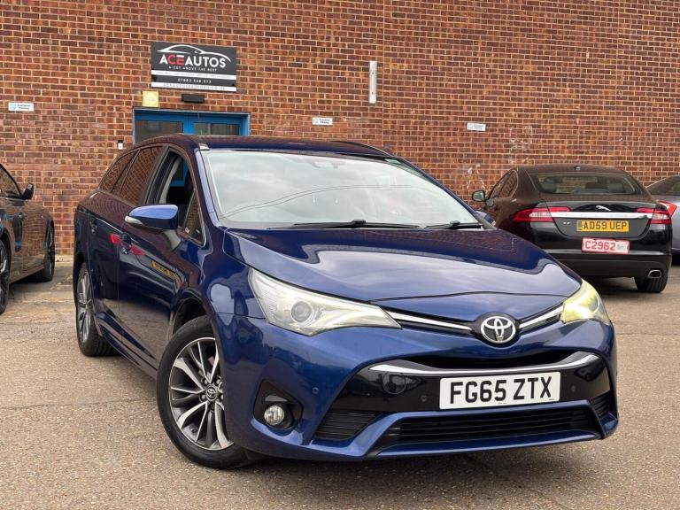 2015 Toyota Avensis 2.0D Business Edition Plus 5dr ESTATE DIESEL Manual