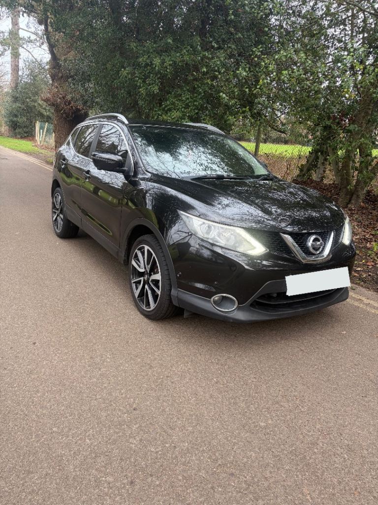 Nissan, QASHQAI, Hatchback, 2015, Manual, 1461 (cc), 5 doors