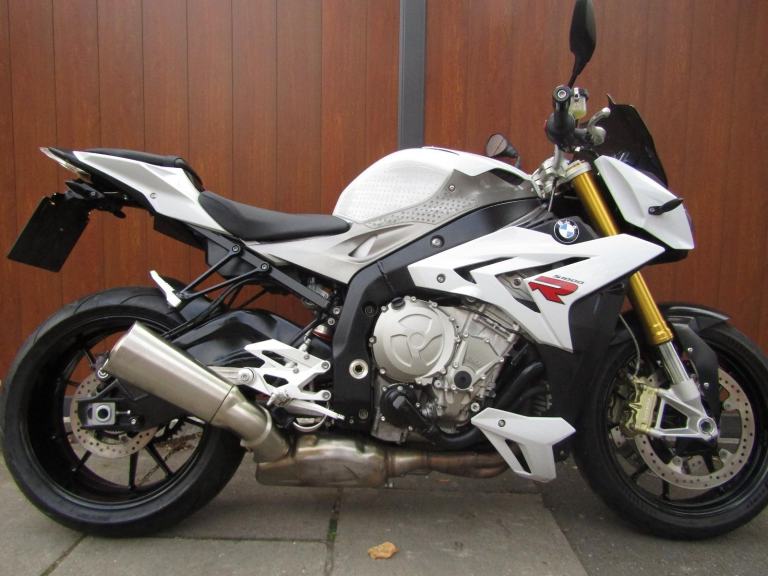 BMW S 1000 R, SERVICE HISTORY , 2015 MODEL, 4 RIDE MODES , Amazing condition .