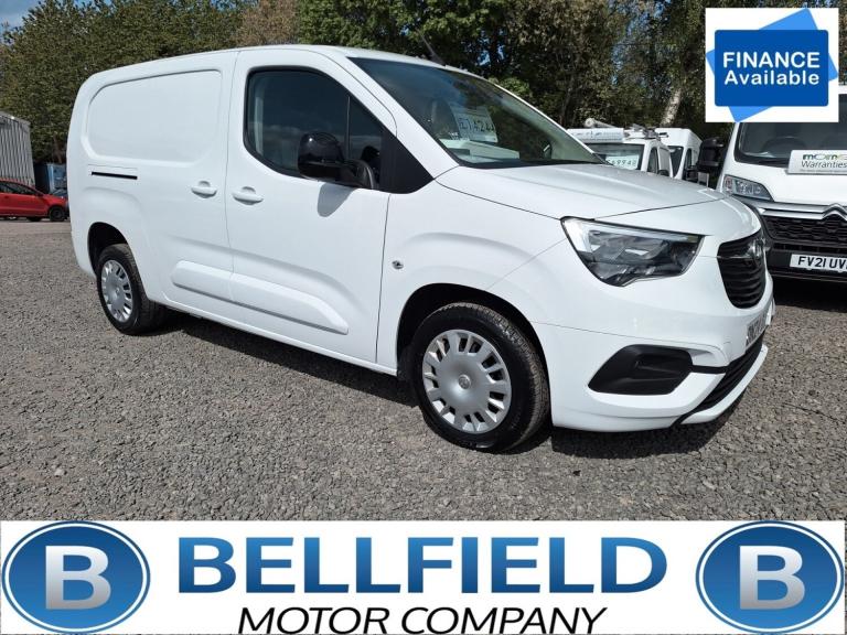 VAUXHALL COMBO 1.5 Turbo D 2300 Pro LWB L2 White Manual Diesel 2024