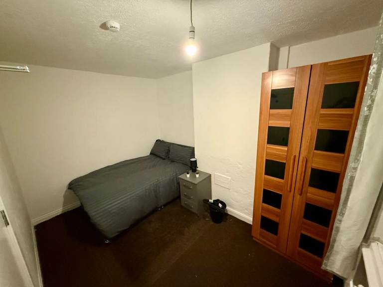 Room Available in Leeds - Transitional Housing | DSS and Benefits Accepted 