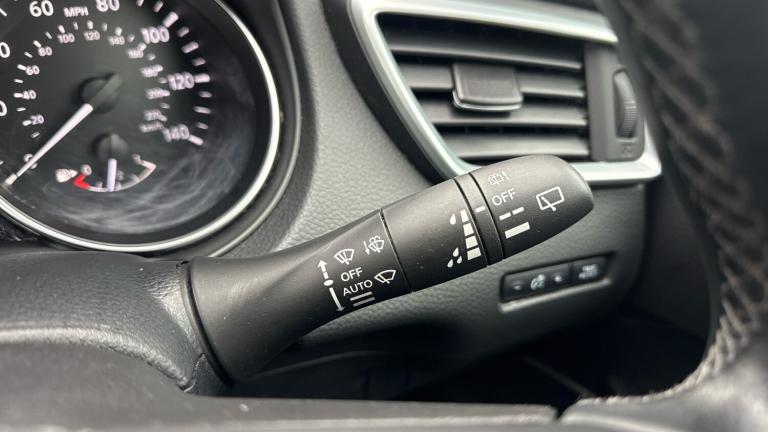 2021 Nissan Qashqai 1.3 DiG-T N-Motion 5dr Petrol Hatchback Hatchback Petrol Manual