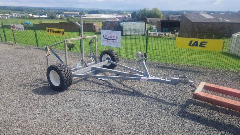 Quad atv 4x4 tractor towable logic round bale transport trailer 