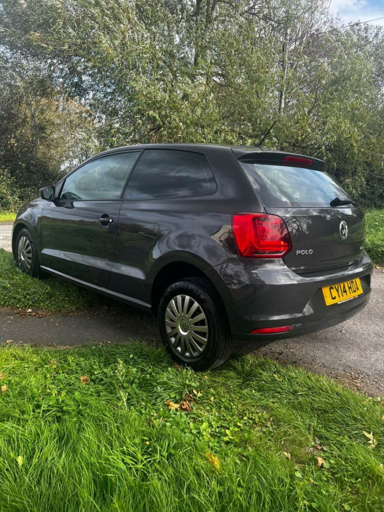 2014 VW Polo S blue motion 1.0 litre 