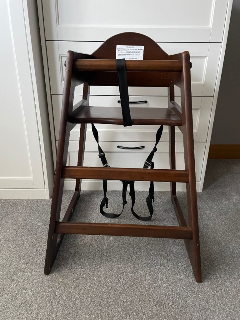 Wooden Magrini High Chair