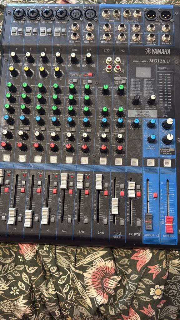 Dj/music equipment amp monitor mixer £300