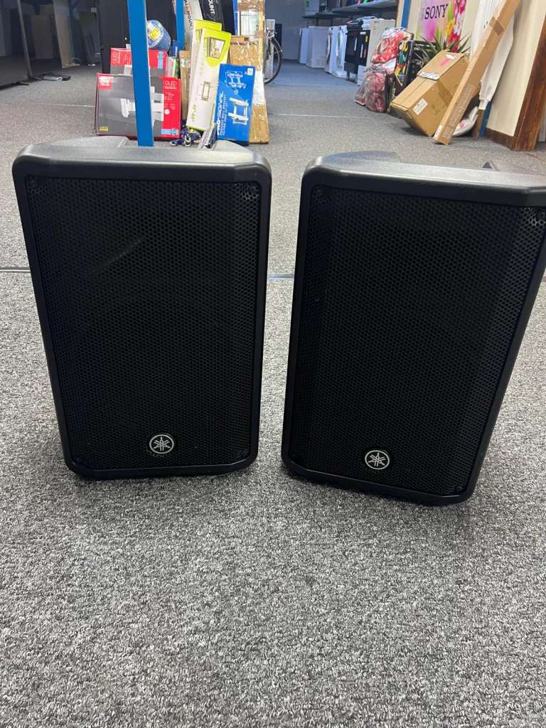 Yamaha CRB10 compact, 2-way passive PA speaker (set of 2)